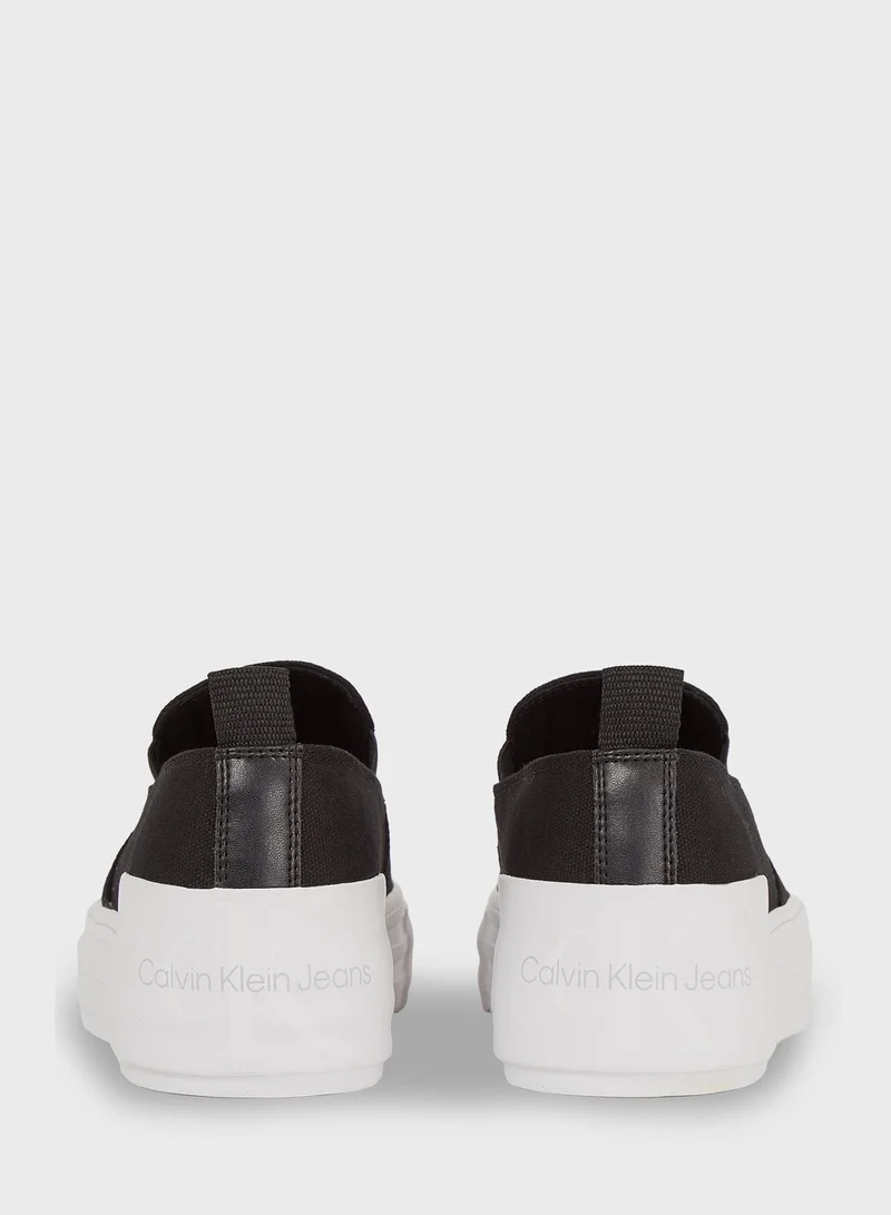 Calvin Klein Jeans Bold Vulcanised Flatfrom Slip Ons