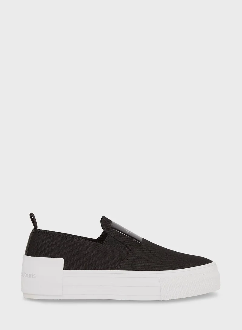 Calvin Klein Jeans Bold Vulcanised Flatfrom Slip Ons