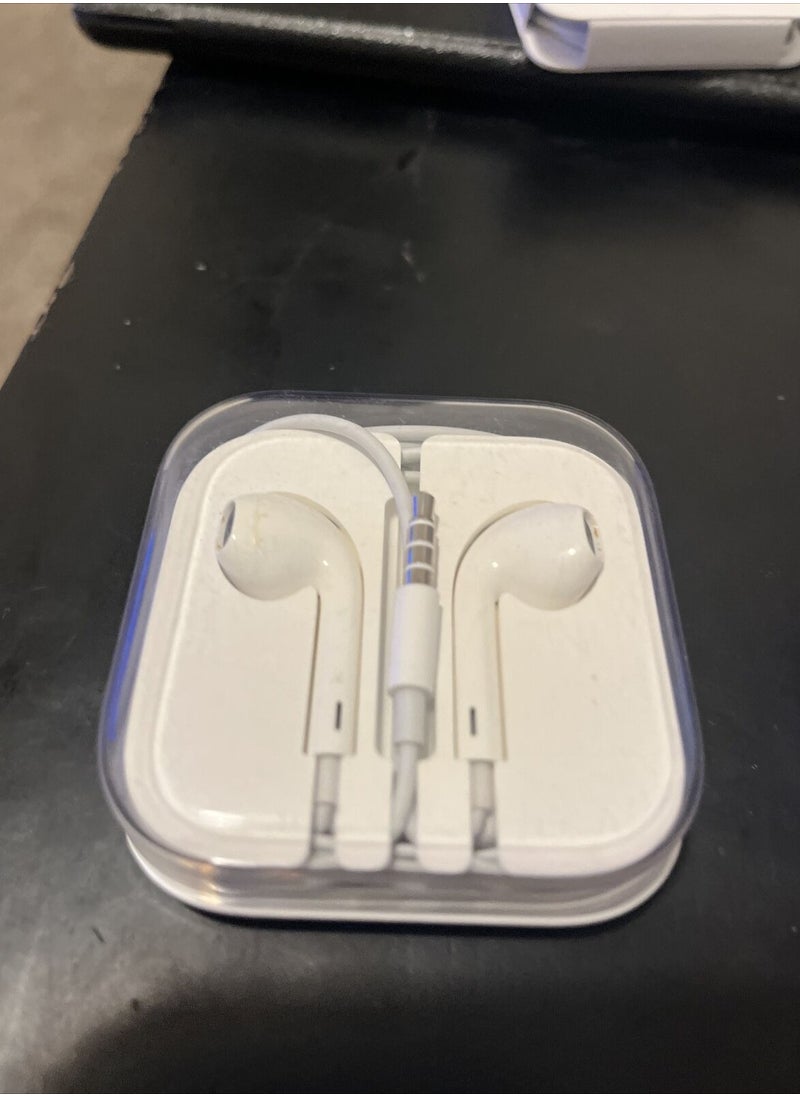 Rubik - Wired Earpods Earphones 3.5mm Jack for Phone 6s / 5s & Android - Image 1