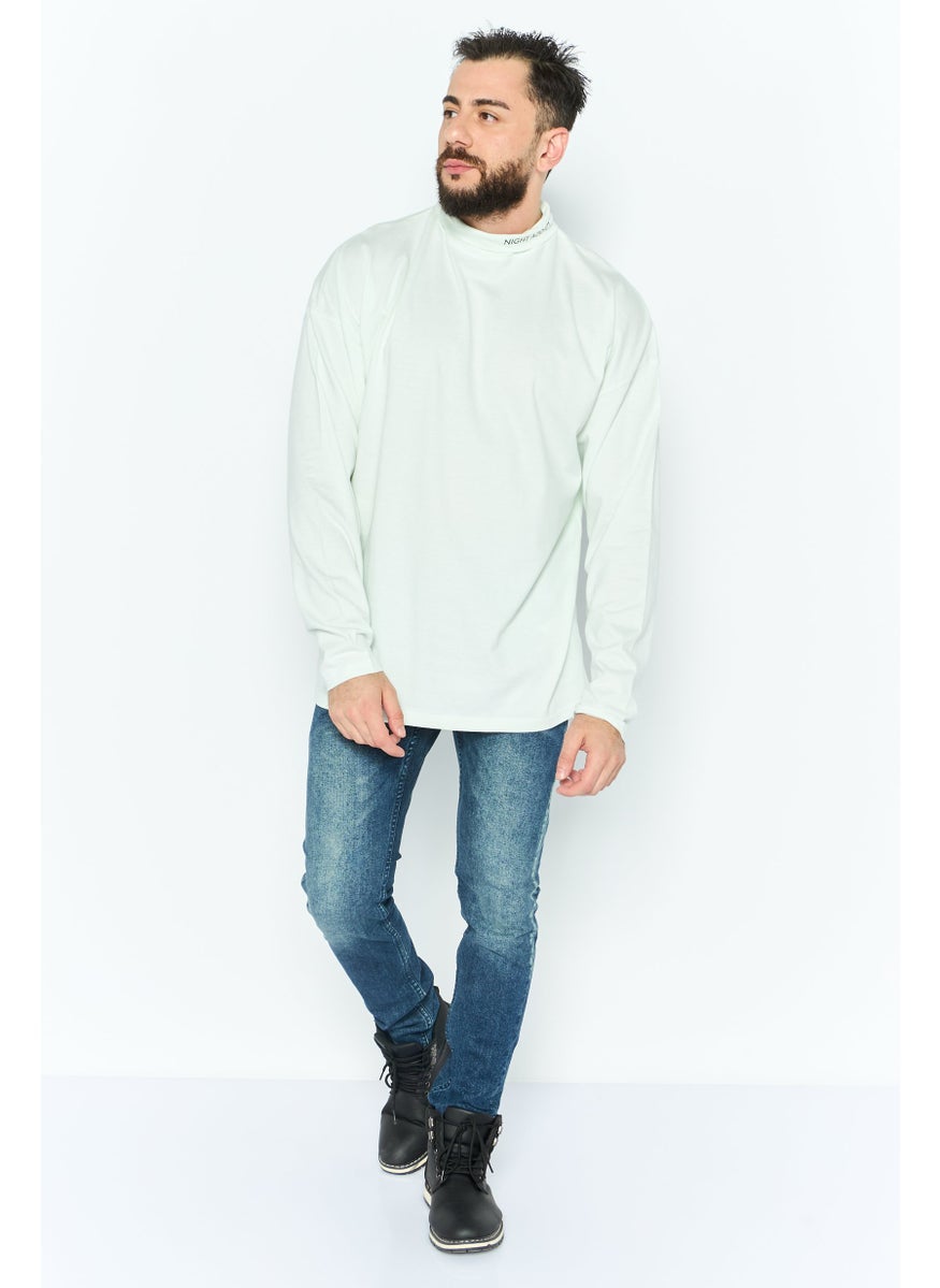Night Addict Men Mock Neck Long Sleeves Graphic Print T-Shirt, Light Green  - Image 4