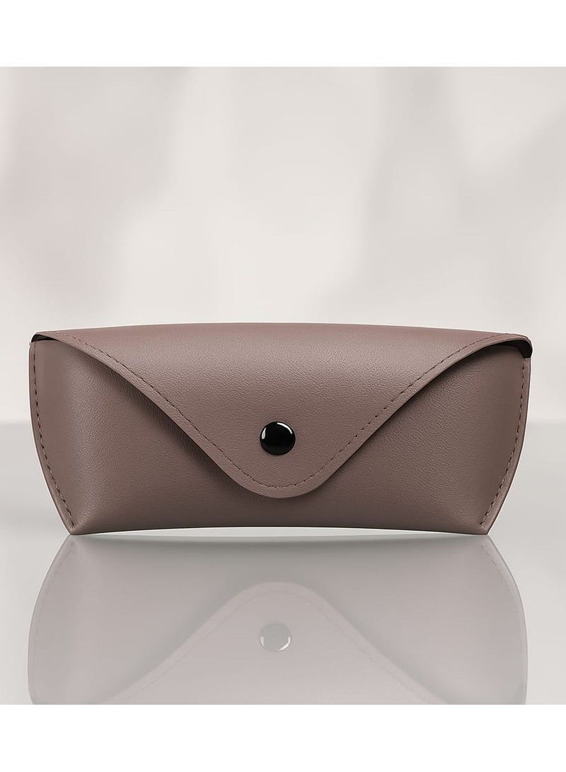 Generic 1 Piece Soft PU Leather Glasses Case – Unisex Eyewear Holder with Button Closure, Lightweight & Durable for Travel and Daily Use – Brown 