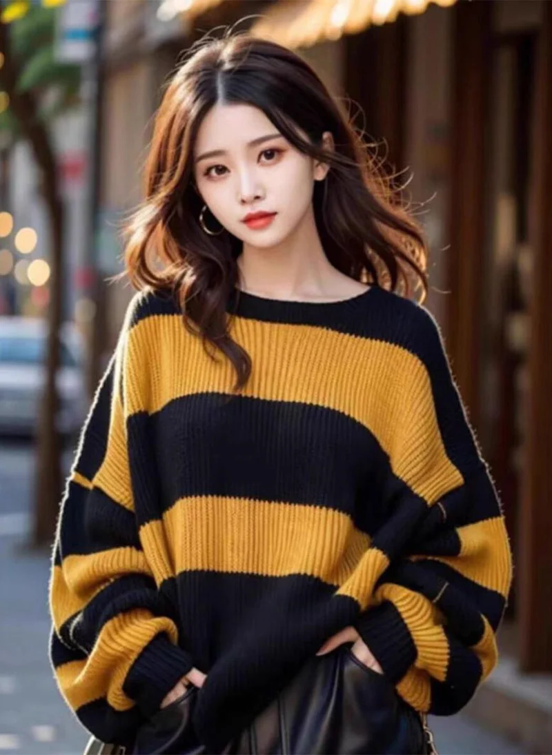 يونيكي Black  Colourblocked Long Sleeves Round Neck Pullover Sweaters