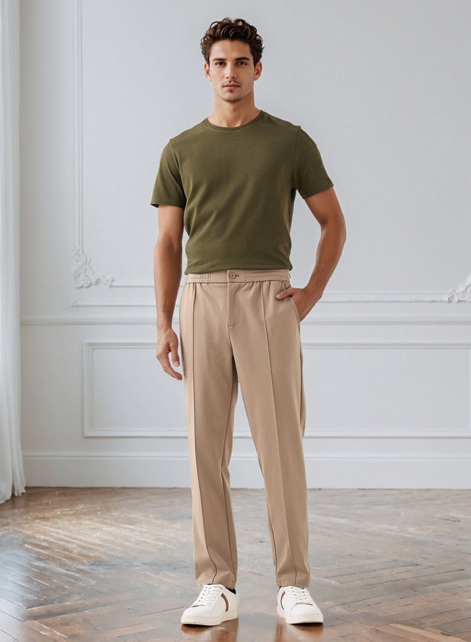 ايكونيك تيشيرت رجالي كلاسيكي بياقة دائرية وأكمام قصيرة بنقوش - Image 2