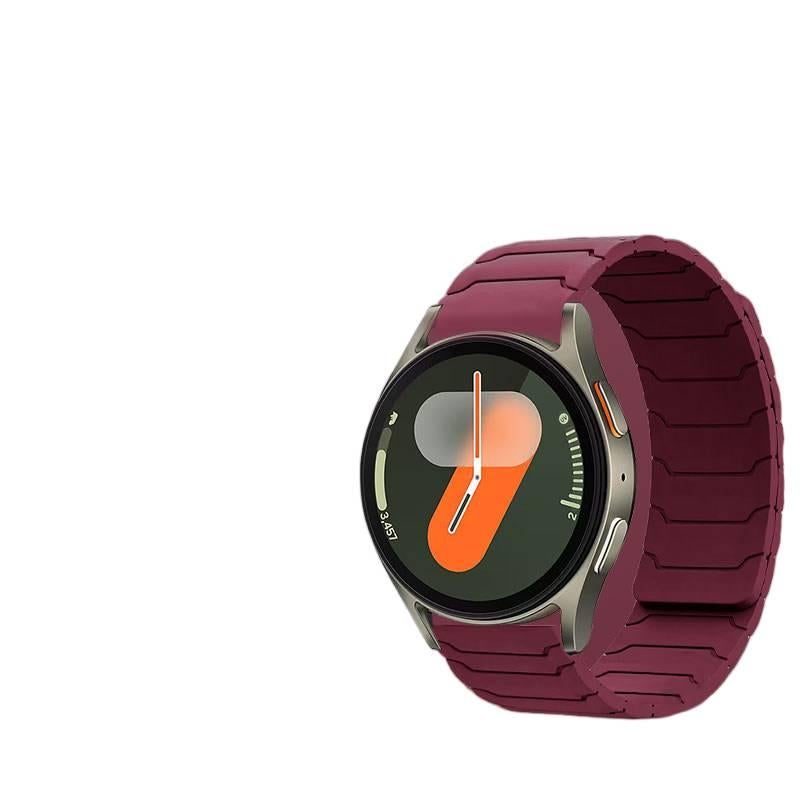 سوار ساعة ذكية رياضي من السيليكون متوافق مع Samsung Galaxy Watch 7 Classic بملاءمة قابلة للتعديل وحزام ناعم للاستبدال اليومي باللون أحمر قابل للتعديل - NADI - Image 1