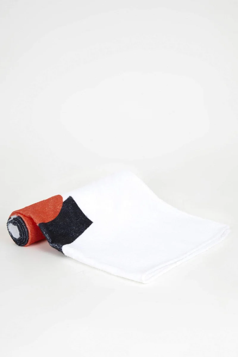 Defacto Towel