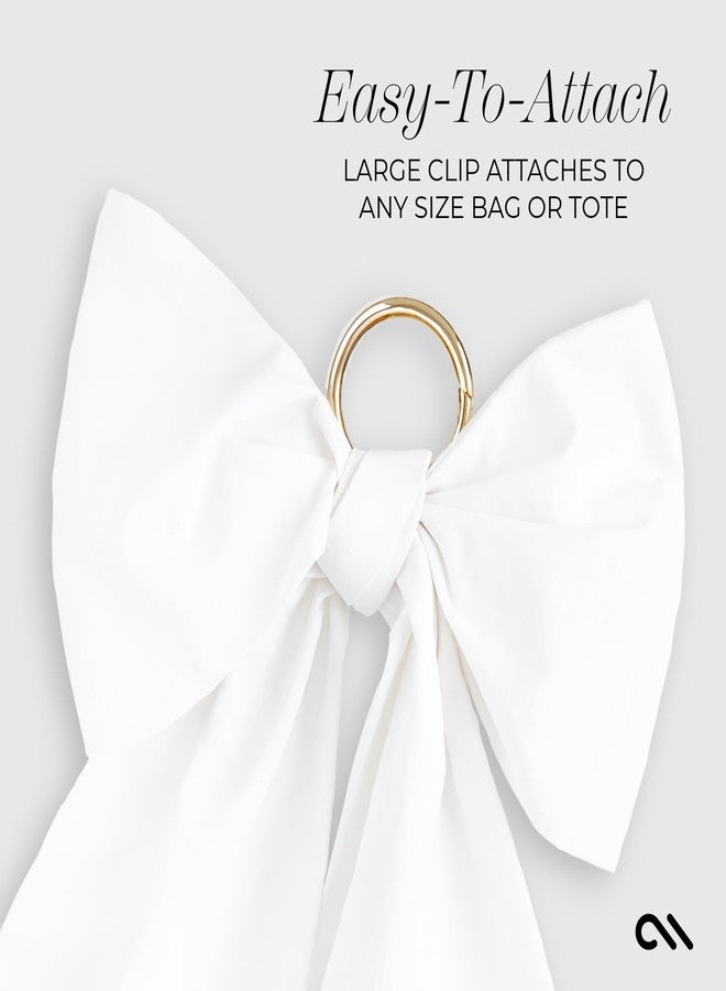 كايس مايت تعليقة حقيبة Case-Mate على شكل فيونكة، مناسبة للحقائب الكبيرة والصغيرة وحقائب اليد وحقائب التبريد - لون أبيض كابري - مشبك كبير سهل الاستخدام - تعليقة أنيقة وجذابة مثالية لأيام الشاطئ ورحلات المسبح - مقاومة للماء ولا يتغير لونها - Image 5