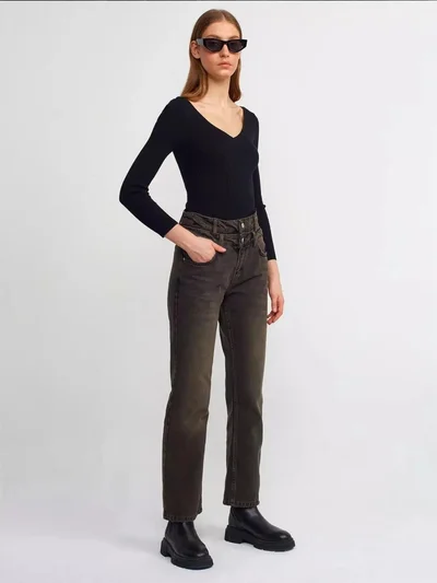 زوبعة كنزة بياقة سبعة مضلعة أساسية