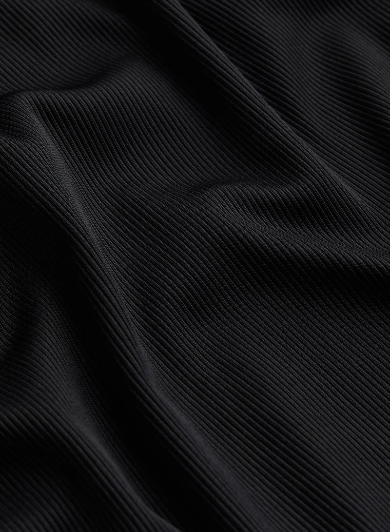 H&M Sleeveless Knit Dress