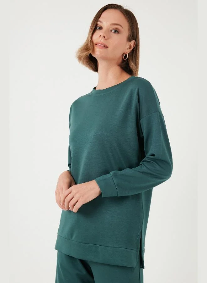 ليلا ليلا سويت شيرت نسائي بقصة واسعة وياقة دائرية من قماش المودال