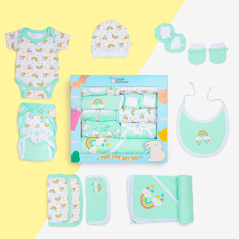 Superbottoms هدايا المواليد الجدد - 11 قطعة | منتجات الأطفال من 0-6 أشهر مجموعة جديدة تمامًا | مجموعة هدايا ملابس قطنية للأطفال - لانغوت، رومبر، لفافة، قماش غسيل، قبعة، قفازات، مريلة، حذاء. - Image 3
