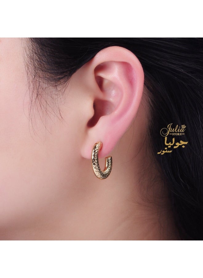 Julia Store 18K Gold Plated 316L Stainless Steel Chunky Hypoallergenic Gold Lightweight Click-Top Hoop Earrings for Women  - Image 2