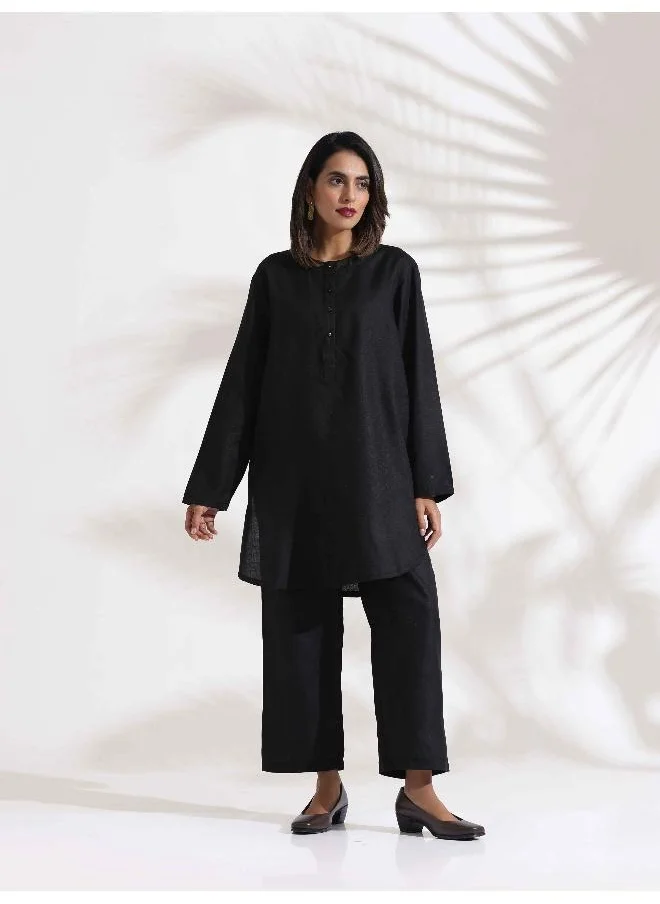 ترو برونز trueBrowns Black Slub Kurta Co-ord Set