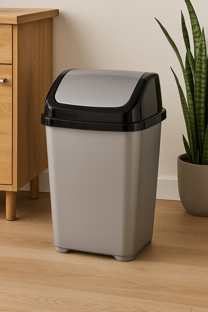 Trash can with fan cover made of plastic