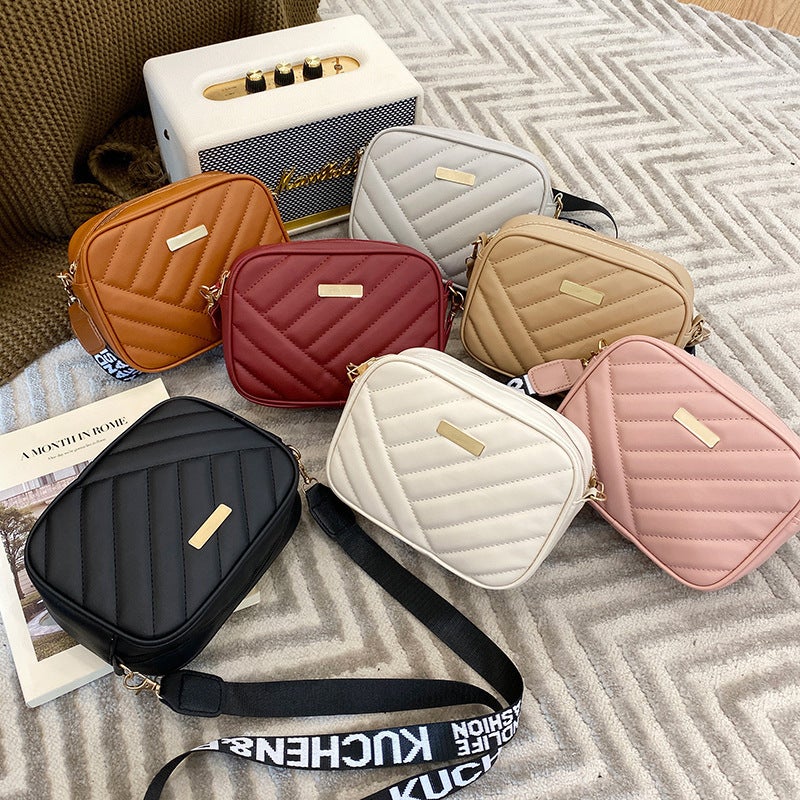[ Exclusive] Diamond Crossbody Bag Single Shoulder Dies Bag Women'S Camera Bag La Embroidered Phone Bag Storage Bag Women - Image 2