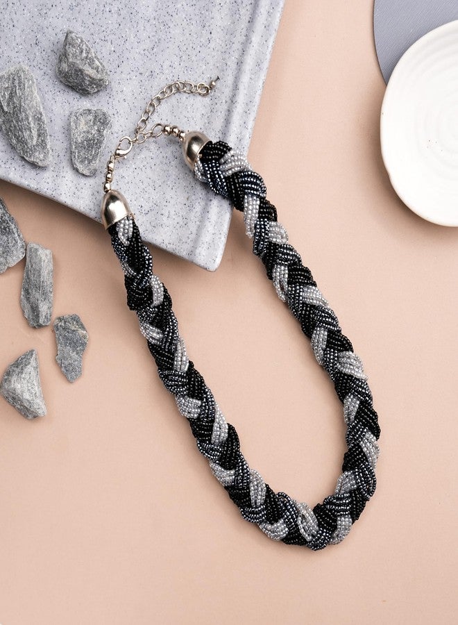 دي سي أيه قلادة من الزجاج والنحاس للنساء من DCA (أسود وأبيض) - Image 2