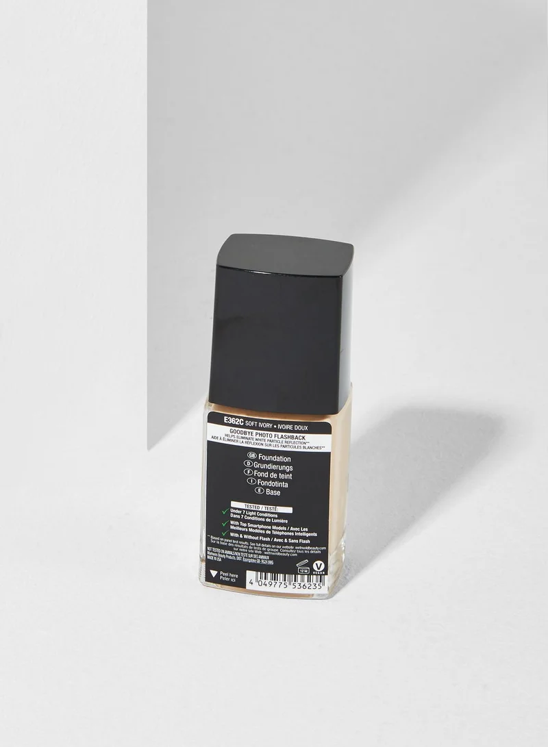 Wet N Wild Photo Focus Foundation Soft Ivory