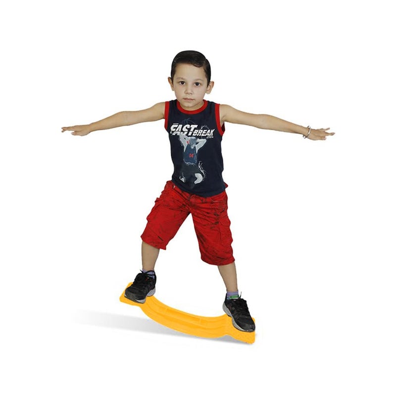 GISCO لوحة توازن، لوحة توازن متأرجحة، لوحة تأرجح، ألعاب أطفال على شكل أرجوحة، ألعاب تدريب رياضية للأطفال، ألعاب داخلية/خارجية | مصنوعة من بلاستيك متين وآمن | (أصفر) - Image 4