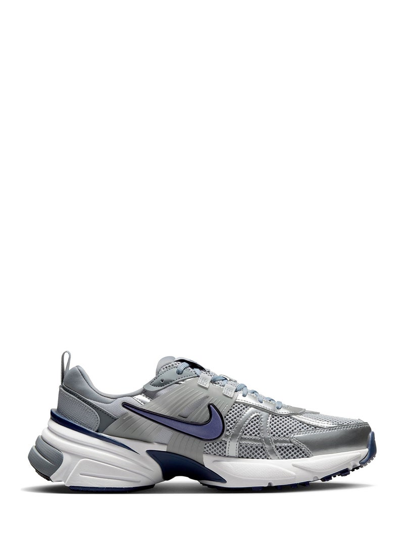 Nike - V2K Run - Image 1