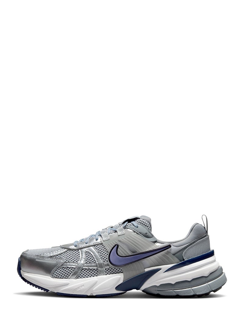 Nike - V2K Run - Image 1