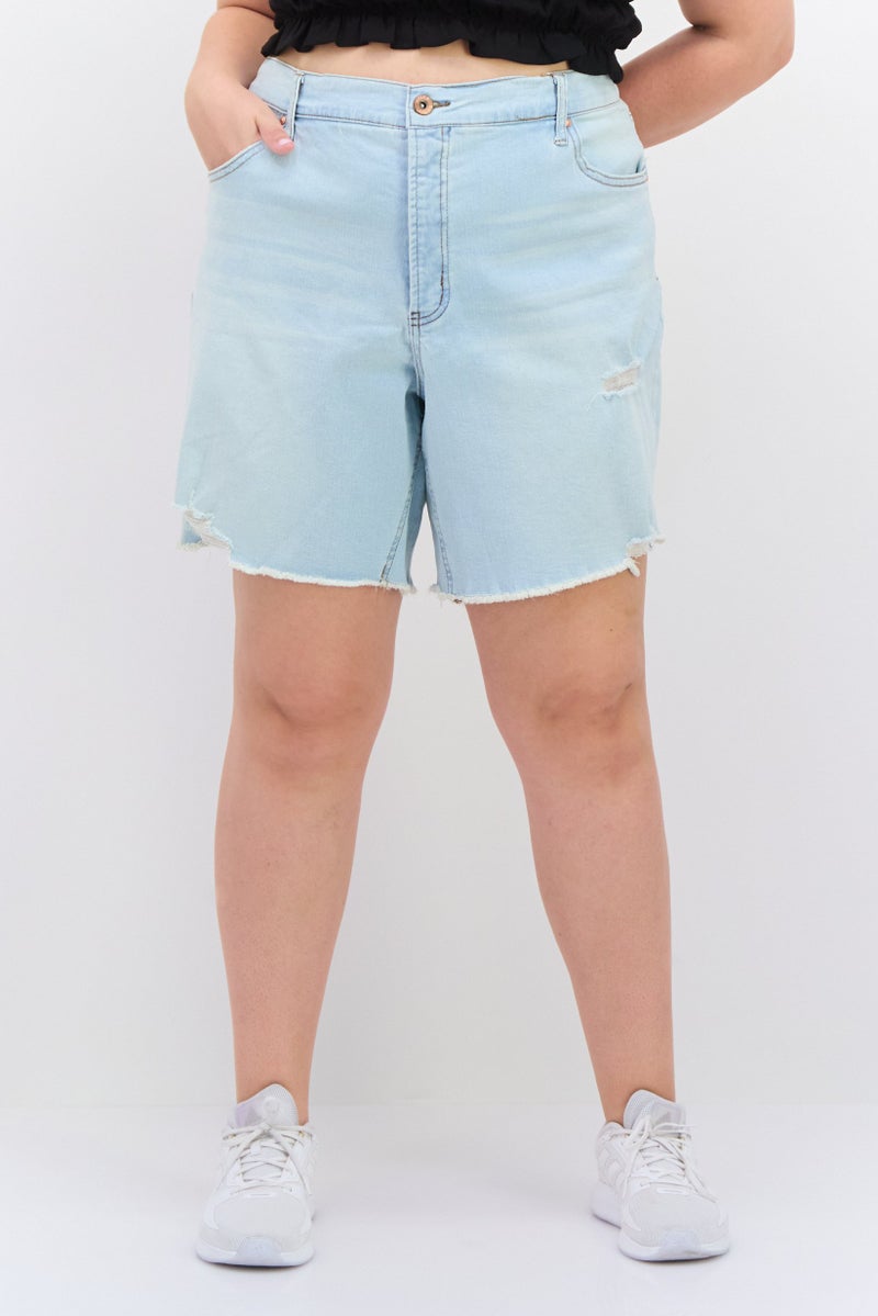 Jessica Simpson شورتات جينز ممزقة للنساء بمقاسات كبيرة، أزرق - Image 1