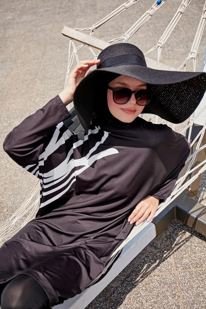 مارينا Black Fully Covered Hijab Swimsuit M2308