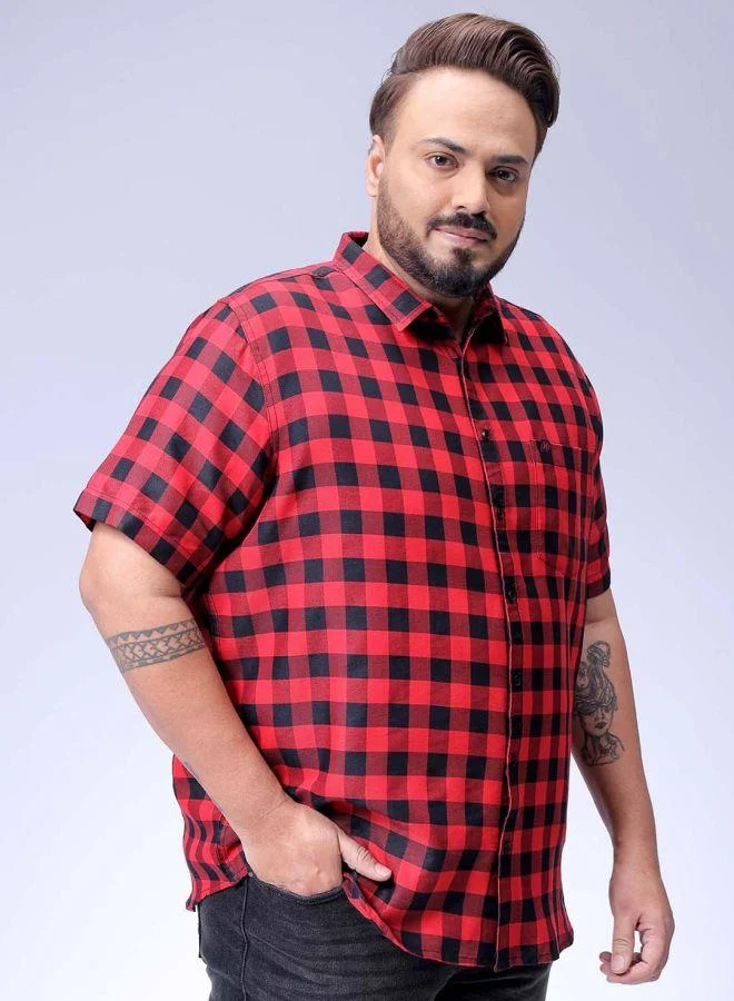 Men Plus Size Regular Fit Checkered Cutaway Collar Half Sleeves Casual Shirt