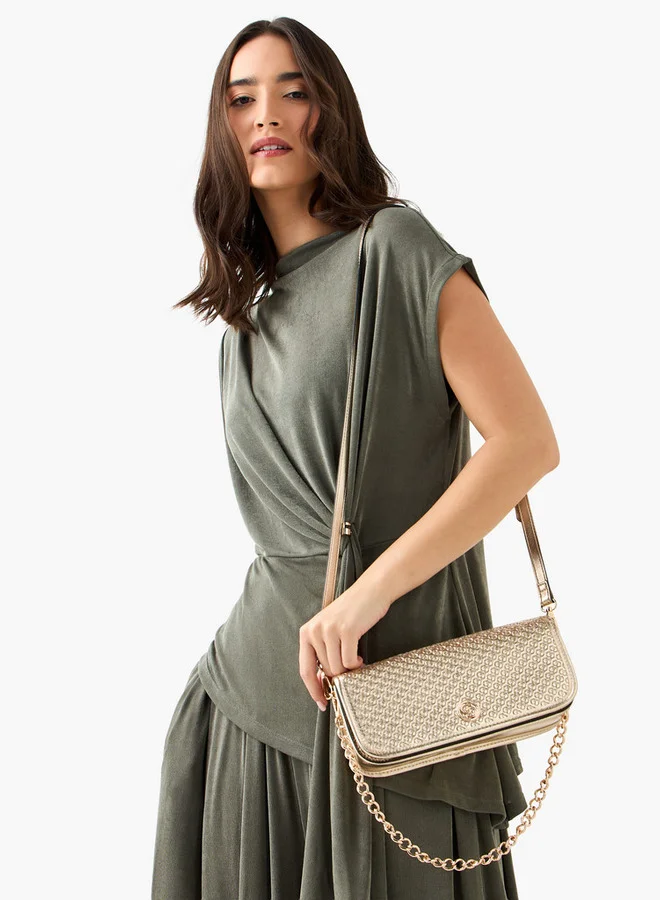 سيليست حقيبة كتف بنقش شعار مع حزام سلسلة