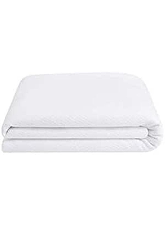 Mattress protector white color made of polister size 160cm x 200cm