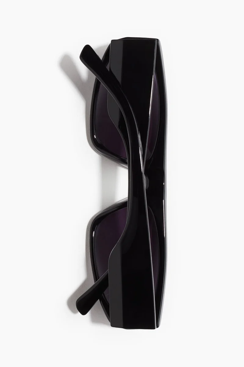 اتش اند ام نظارة شمسية