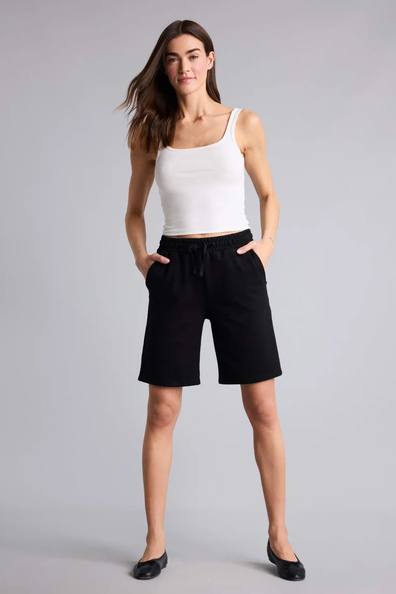 ديفاكتو Regular Fit Basic Normal Waist Regular Hem Bermuda