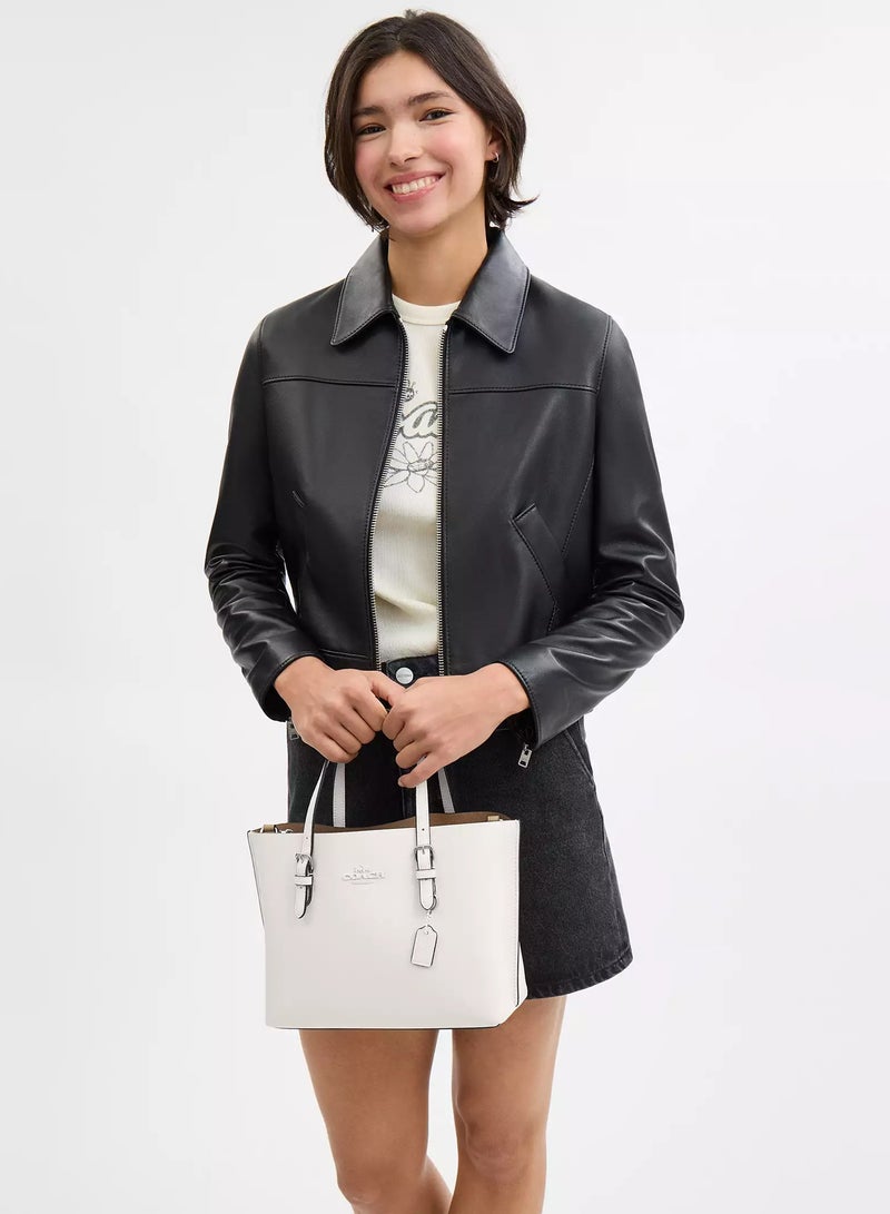 كوتش اوت ليت حقيبة يد Coach Mollie 25، حقيبة كتف نسائية، حقيبة يد نسائية، حقيبة توت نسائية، حقيبة كروس نسائية، حقيبة سفر نسائية، 25 سم - بيضاء - Image 2