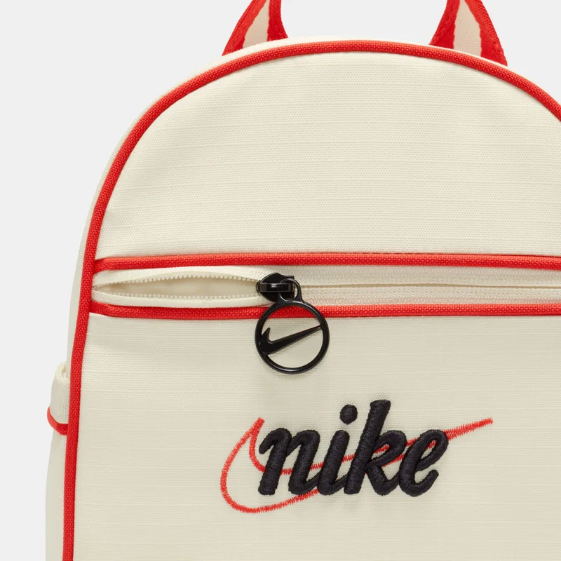 Nike Women's Sportswear Futura 365 Backpack