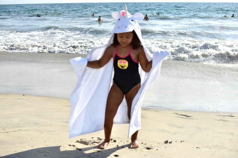 Yikes Twins Hooded Baby Towel for Kids 2-8 | Large 100% Cotton Baby Towel for Girls or Boys in White | Cute Unicorn Bath Towels for Babies and Toddlers with Rainbow Mane - Image 3