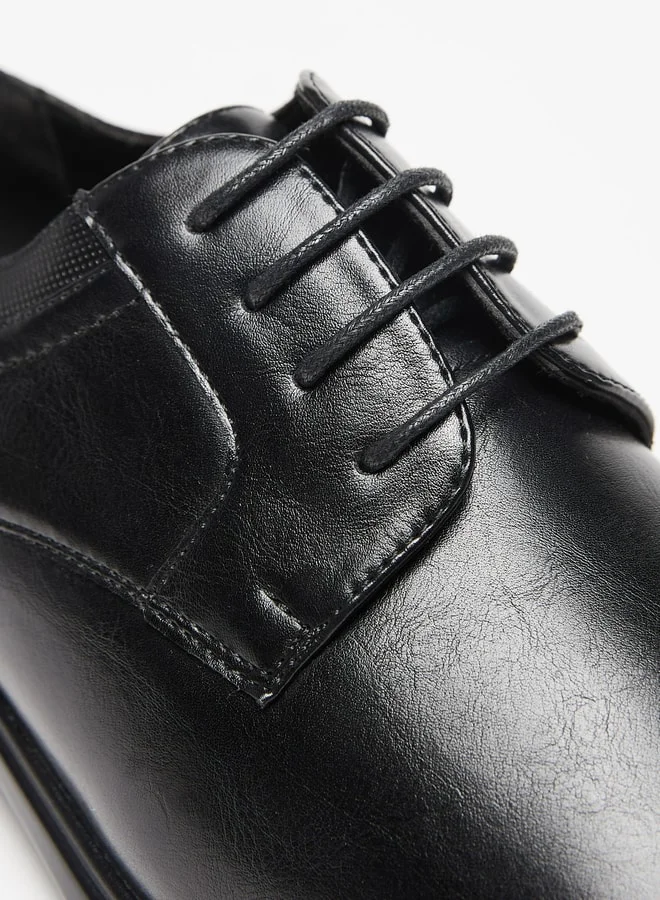 ال بي ال من شو اكسبرس Solid Derby Shoes with Lace-Up Closure