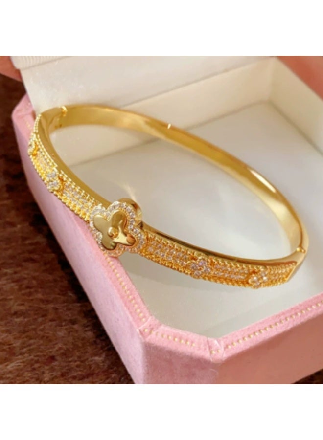 KUYING New Luxury Fashion Style Versatile Bracelet 