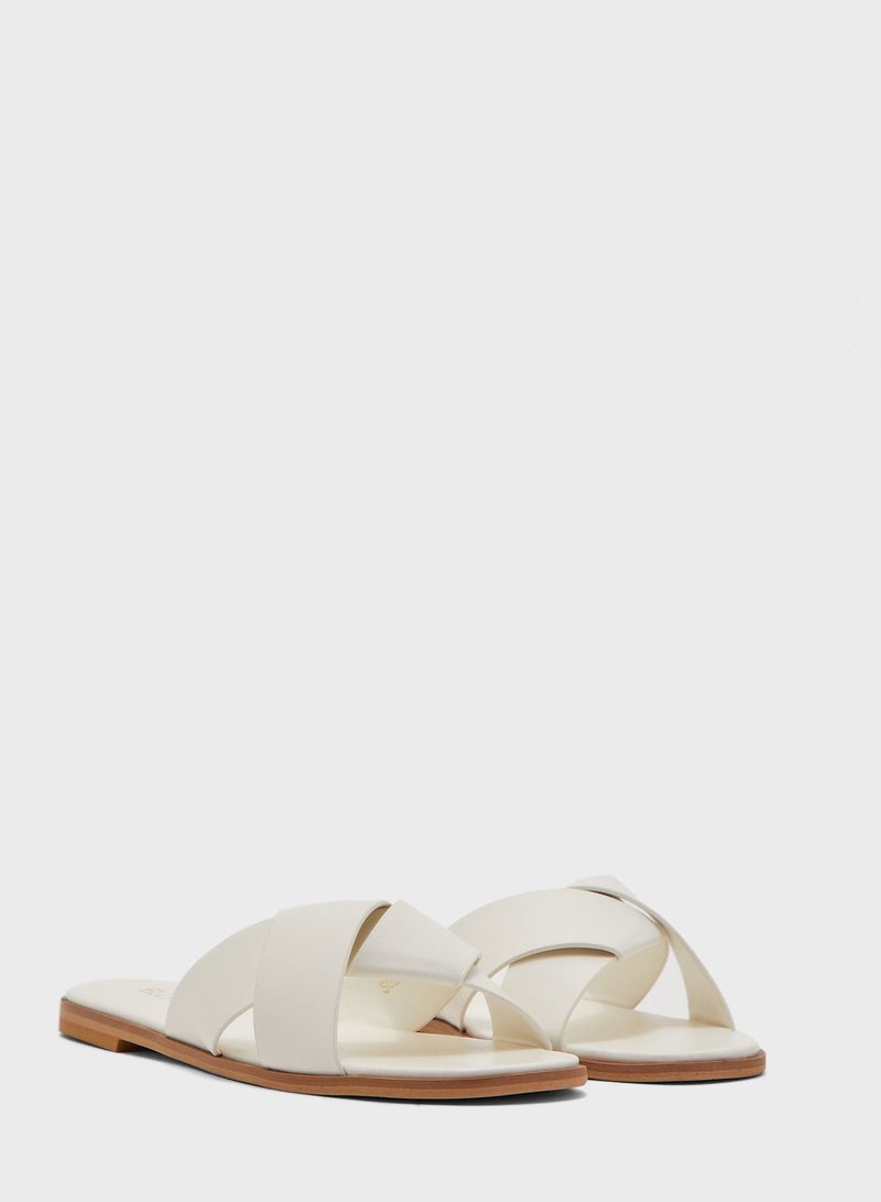 ايلا صندل مع وشاح مطبع - Image 4