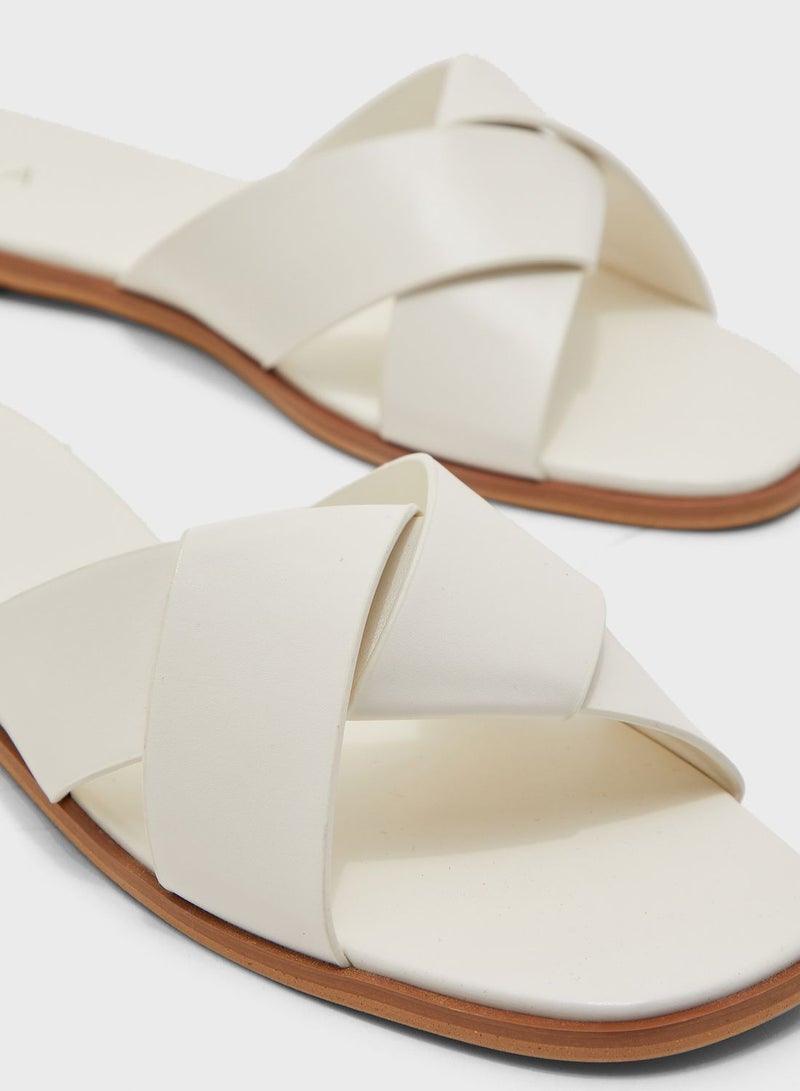 ايلا صندل مع وشاح مطبع - Image 5