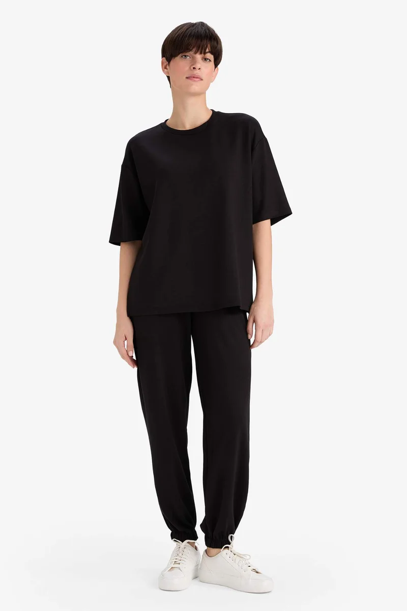 ديفاكتو Jogger Fit Basic Sweatpants