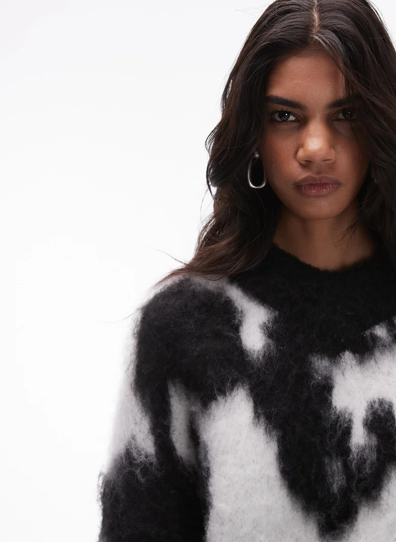 TOPSHOP Knitted Ultra Fluffy Mono Cow Print Jumper