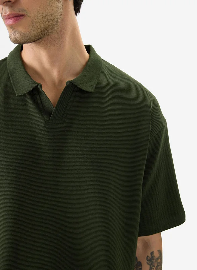 The Souled Store  The Souled Store Men Olive Green Solid Cottonblend Oversized Fit Polo  | Best Price UAE