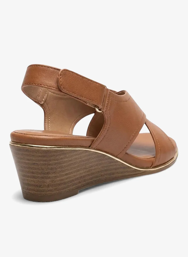 Geoomnii Tan Women’s Sandals with Back Strap – Comfortable, Stylish & Secure Fit for Women | Best Price UAE