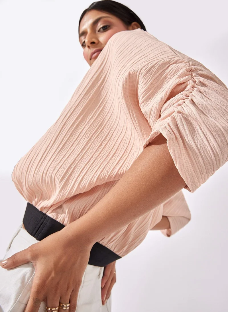 ذا ليبل لايف بلوزة بياقة قارب مضلعة