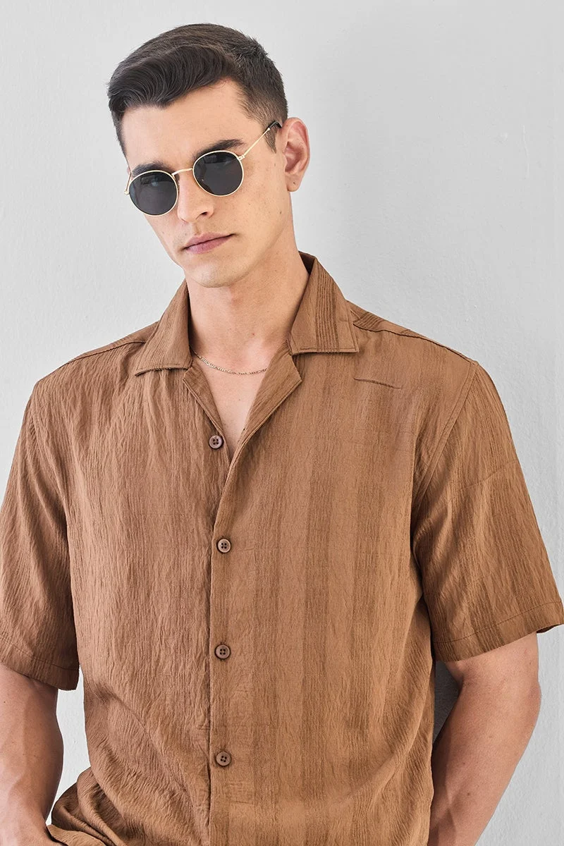 سنيتش قميص بقصة فضفاضة مطوي