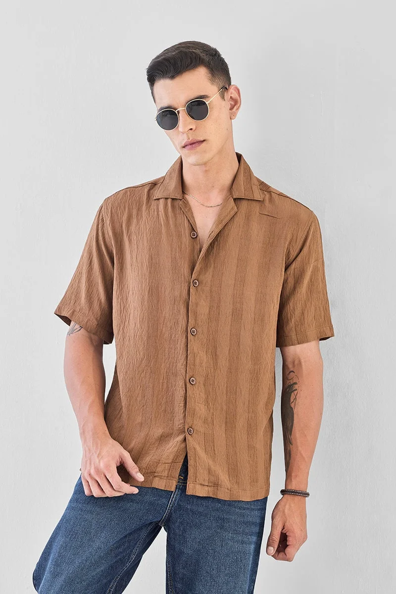 سنيتش قميص بقصة فضفاضة مطوي