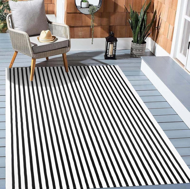 BUAGETUP Black and White Patio Rug,4x6ft Outdoor Rugs Washable Living Room Rug Layered Doormat Cotton Hand Woven Floor Mat for Indoor Outdoor Doormat - Image 4