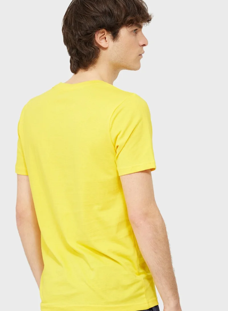 Blue Age Goa Vacation Crew Neck T-Shirt