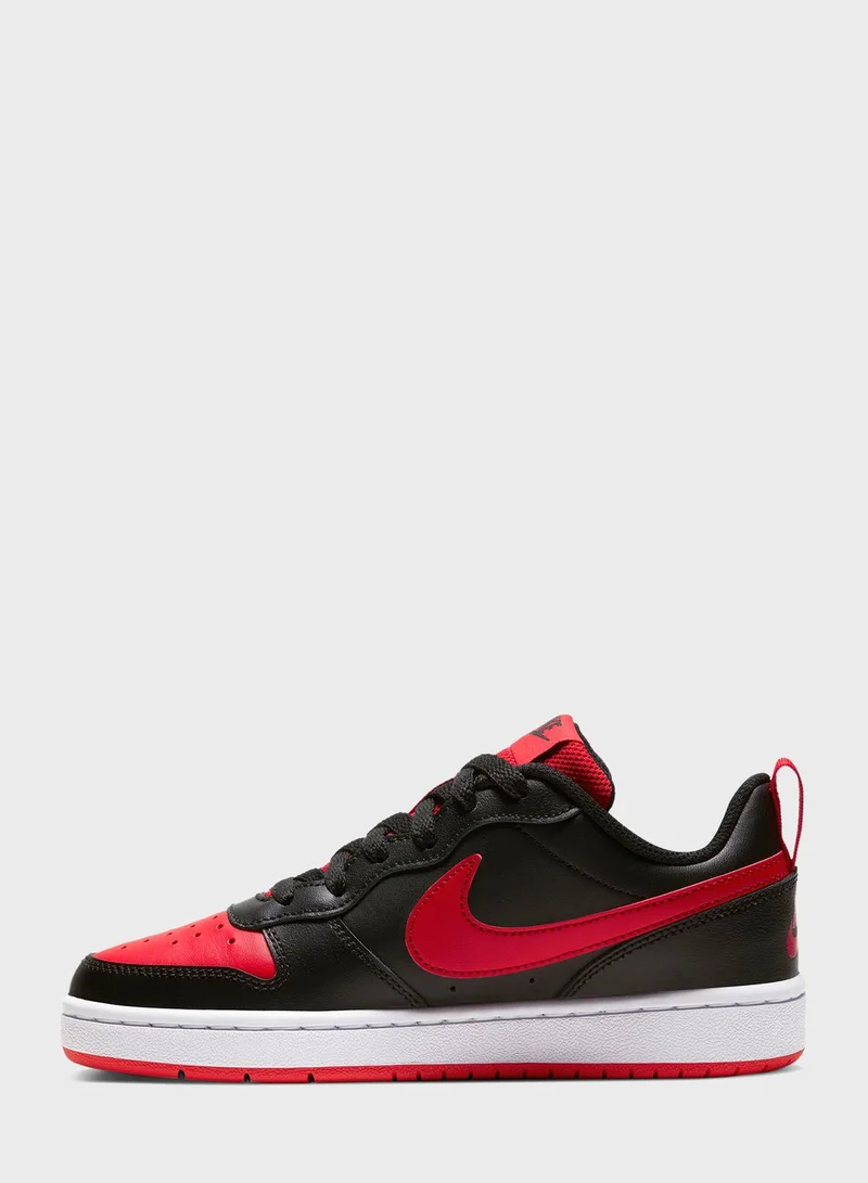 Nike Youth Court Borough Low 2