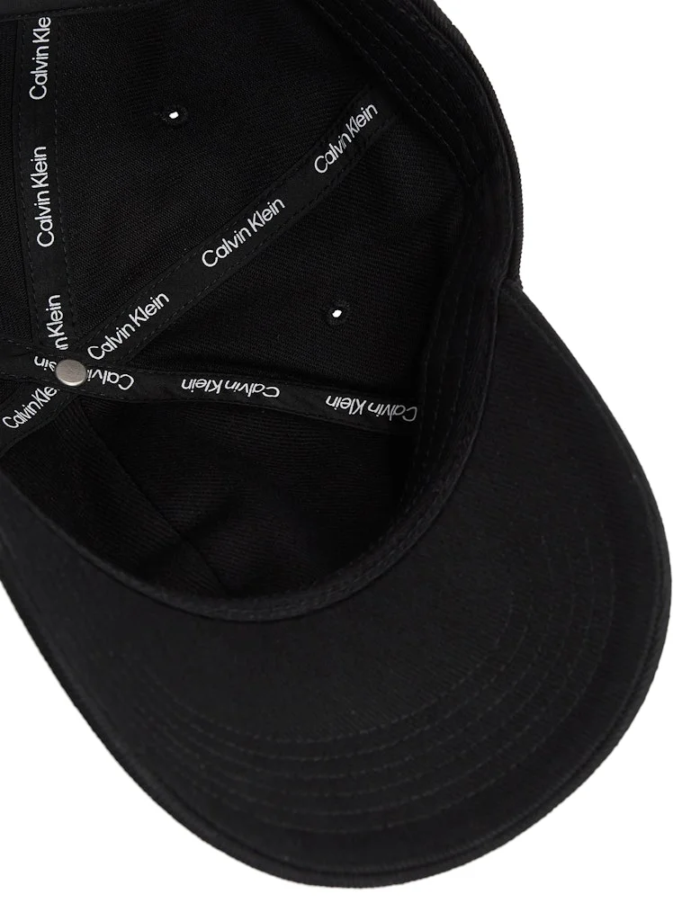 Calvin Klein Jeans Logo Detailed Cap