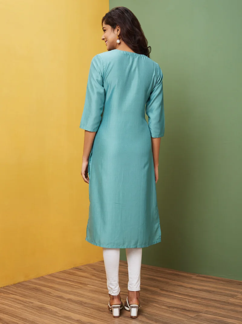 globus Women Green Ethnic Motifs Embroidered Straight Kurta