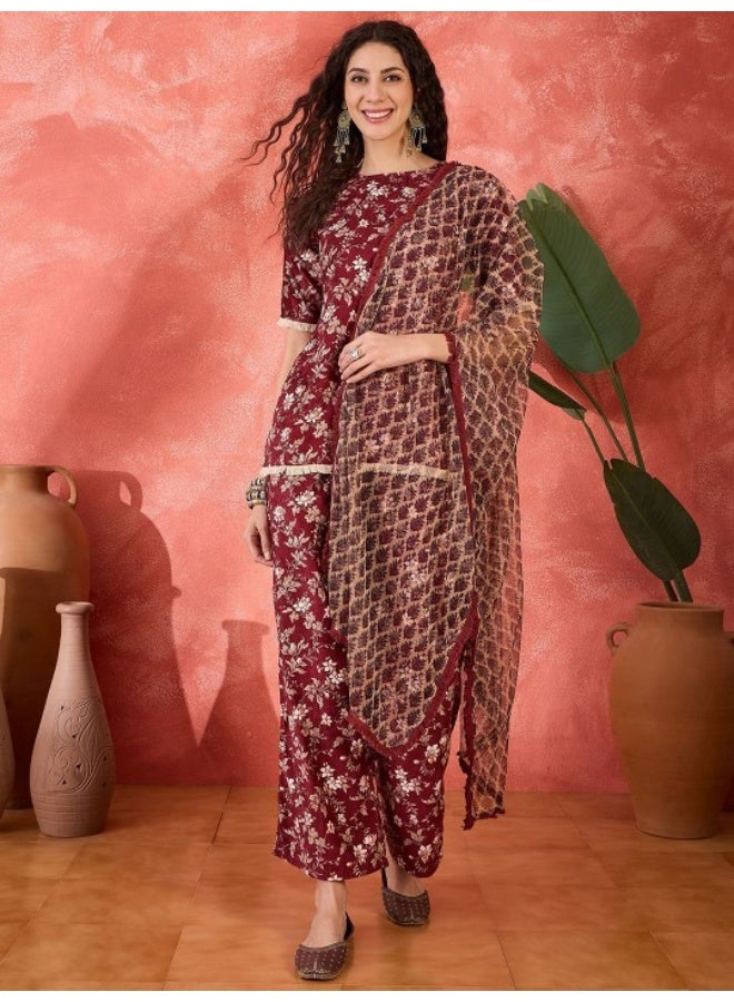 AKS Maroon Velvet Kurta Set With Printed Dupatta  - Image 1